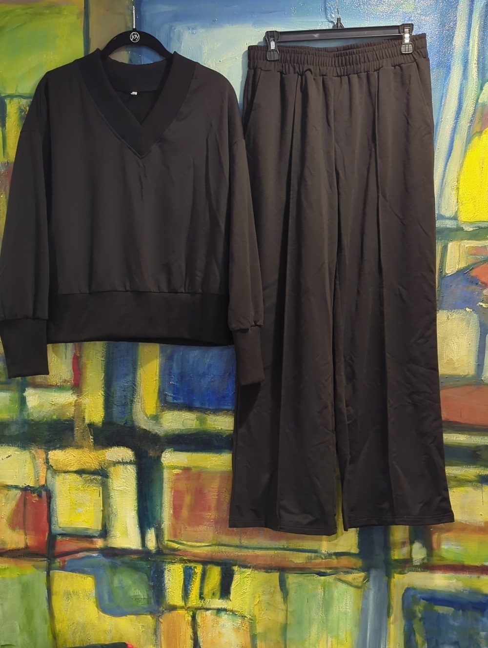 Black Athliesure Set- V-neck Top And Wide leg Bottoms Women's Size Medium